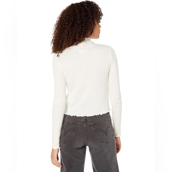 SOLD 🤑 Madewell Soju Crop Turtleneck Solid - Picture 2 of 5